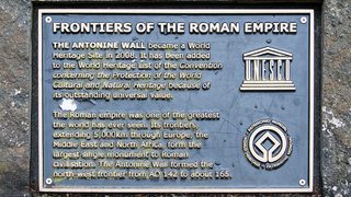 © Crown Copyright HES
A brass plaque with text on it. ‘The Frontiers of the Roman Empire.
The Antonine Wall became a World Heritage Site in 2008.’ © Crown Copyright HES
A brass plaque with text on it. ‘The Frontiers of the Roman Empire.
The Antonine Wall became a World Heritage Site in 2008.’